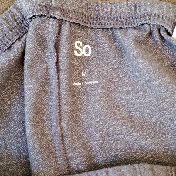 *SOLD*Lot of SO Juniors Leggings size Medium - Picture 6 of 6